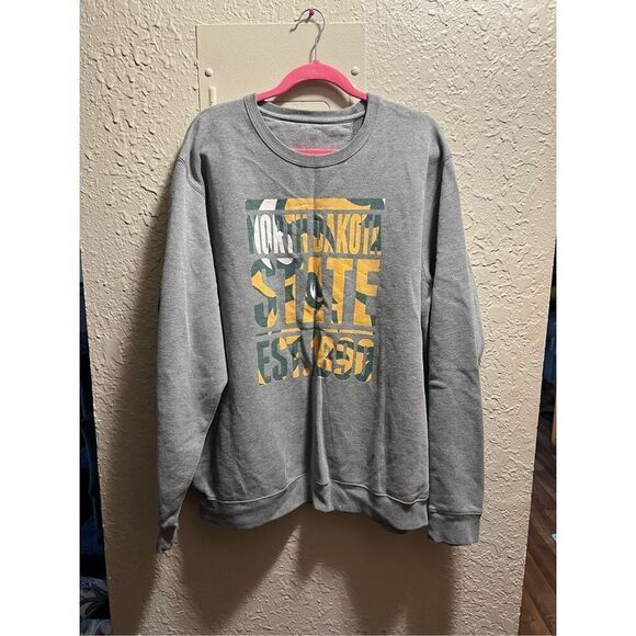 North Dakota State Grey Crewneck Sweatshirt Woman’s Size 3XL - Picture 1 of 5